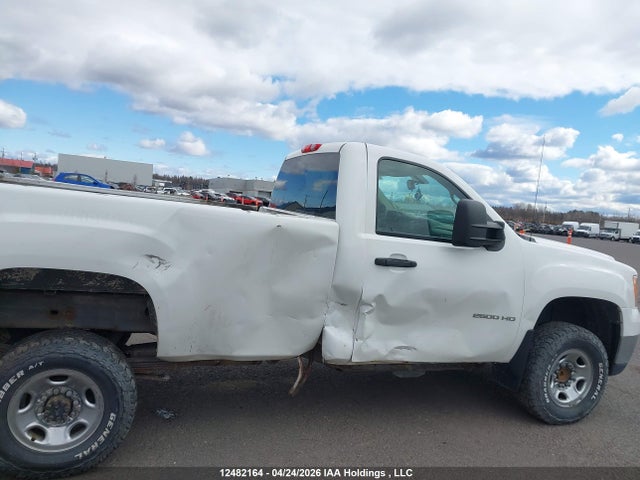 12482164 :رقم المزاد ، 1GT3CZBG7AF132691 vin ، 2010 Gmc Sierra C2500 Heavy Duty مزاد بيع