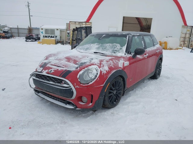 Mini Clubman Cooper S 2017 WMWLU5C59H2E81243 Image 2