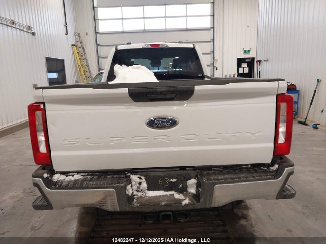 Ford F-350 Xlt 2025 1FT8W3BT1SEC12678 Image 16