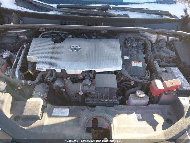 JTDL9MFU9N3040152 Toyota Prius