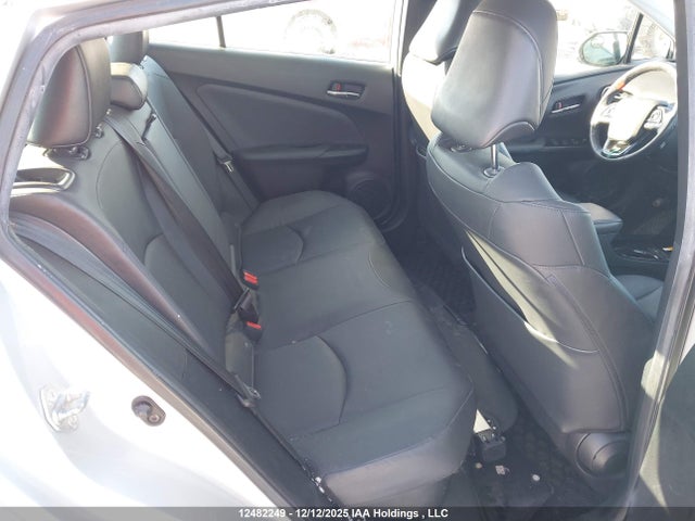 JTDL9MFU9N3040152 Toyota Prius