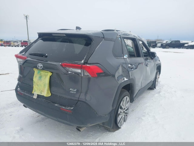 12482379 :رقم المزاد ، 2T3R1RFV6KC049439 vin ، 2019 Toyota Rav4 Xle مزاد بيع