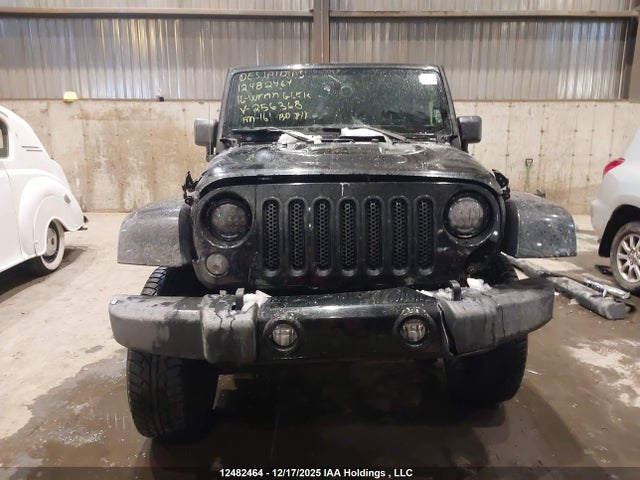 1C4BJWEG9GL256368 Jeep Wrangler