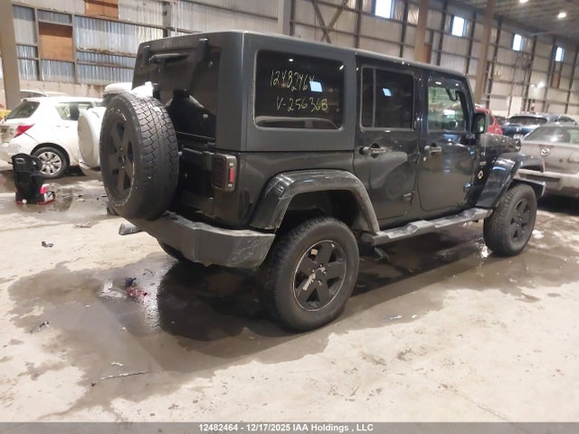 1C4BJWEG9GL256368 Jeep Wrangler