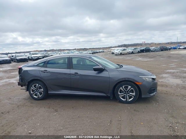 Aukcja sprzedaży 2017 Honda Civic Lx, vin: 2HGFC2F57HH008122, numer aukcji: 12482605