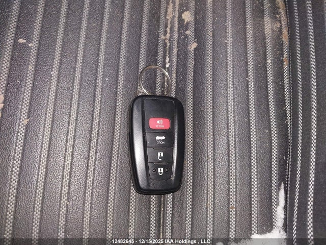 4T1B21HK3KU512504 Toyota Camry Hybrid Se