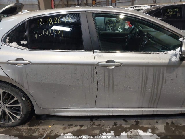 4T1B21HK3KU512504 Toyota Camry Hybrid Se