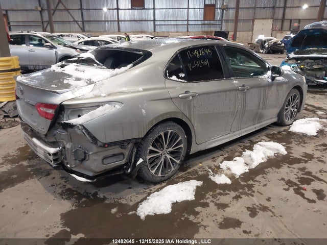 4T1B21HK3KU512504 Toyota Camry Hybrid Se