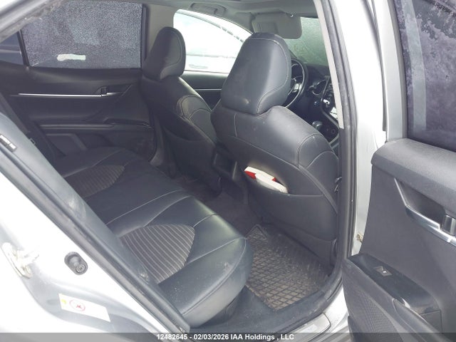 4T1B21HK3KU512504 Toyota Camry Hybrid Se