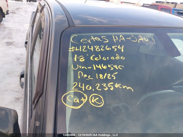 1GCGTCEN8J1146590 Chevrolet Colorado Lt