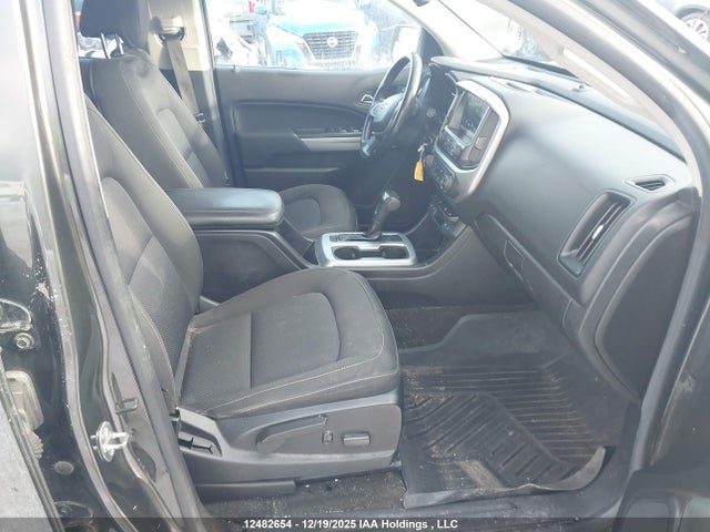 1GCGTCEN8J1146590 Chevrolet Colorado Lt