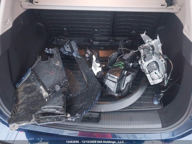 JN8BT3BB4RW290015 Nissan Rogue Sv Moonroof