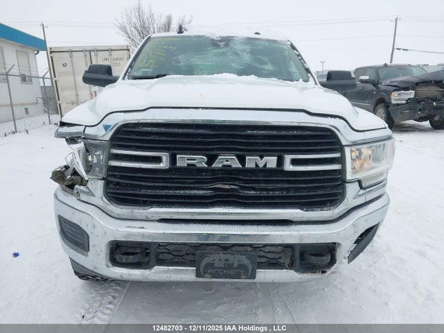 3C63R3HJ4KG613326 RAM 3500 Big Horn
