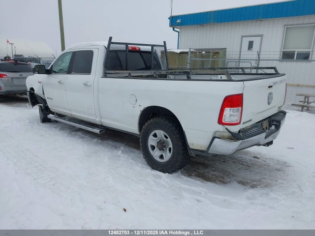 3C63R3HJ4KG613326 RAM 3500 Big Horn