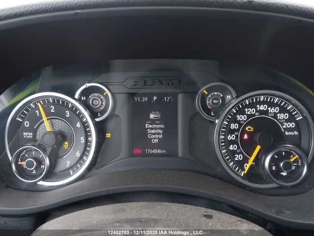 3C63R3HJ4KG613326 RAM 3500 Big Horn