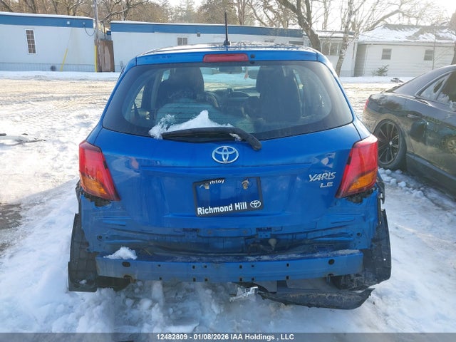 VNKKTUD34GA063920 Toyota YARIS LE