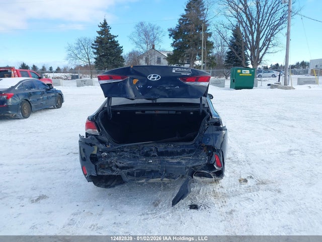 5NPE34AF2JH615502 Hyundai SONATA GLS
