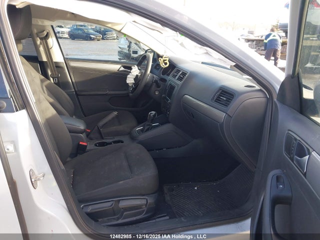 Volkswagen Jetta 1.4 Tsi Trendline+ 2017 3VW2B7AJ7HM264440 Image 5