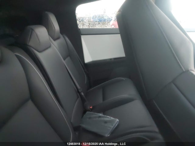 12483018 :رقم المزاد ، 7G2CEHED9SA063380 vin ، 2025 Tesla Cybertruck Awd مزاد بيع