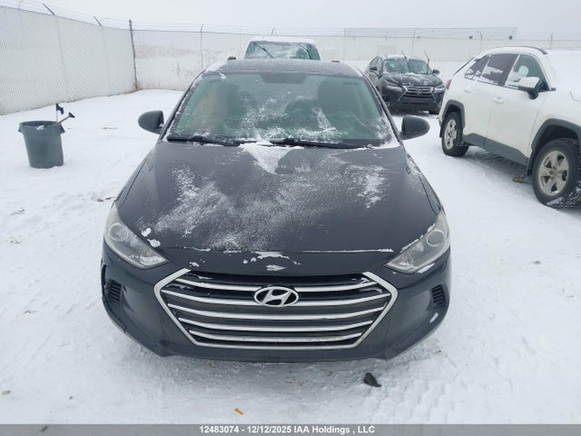 Hyundai Elantra 2017 5NPD74LF8HH117375 Image 12