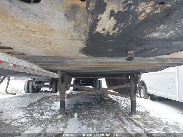 Utility Trailer Mfg Trailer 2020 1UYVS2537L7016417 Image 10