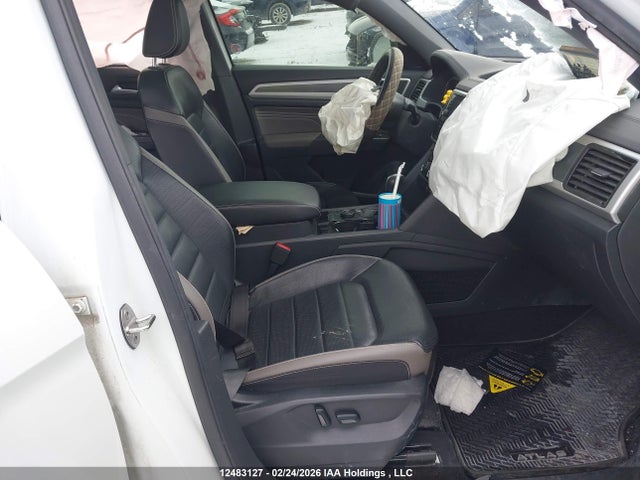 1V2FE2CA5NC216829 Volkswagen ATLAS CROSS SPORT