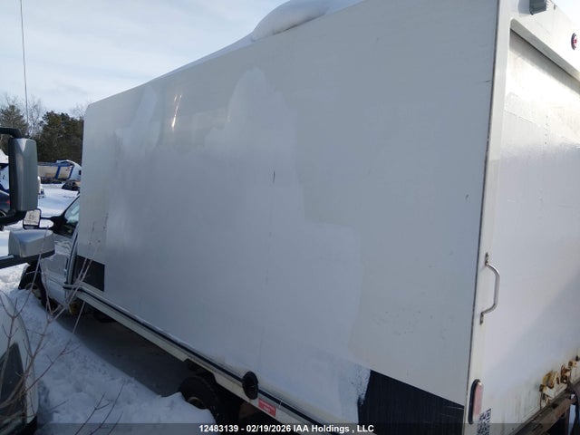 Ford E-450 Cutaway 2019 1FDWE4F62KDC24070 Image 3
