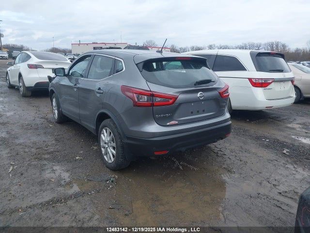 JN1BJ1AV6MW317468 Nissan Rogue Sport S