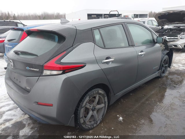 1N4AZ1CP6JC313696 Nissan Leaf S/sl/sv