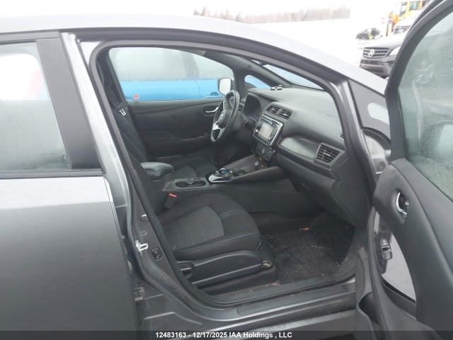 1N4AZ1CP6JC313696 Nissan Leaf S/sl/sv