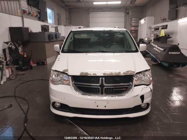 2C4RDGDGXHR686948 Dodge Grand Caravan Crew