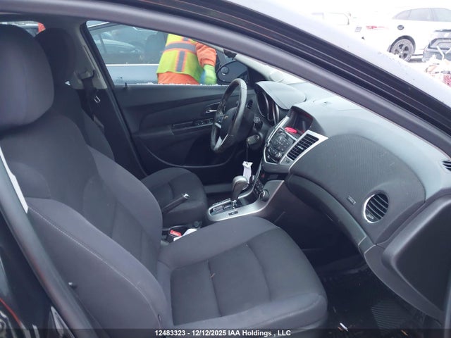 1G1PC5SB9E7419988 Chevrolet Cruze 1lt