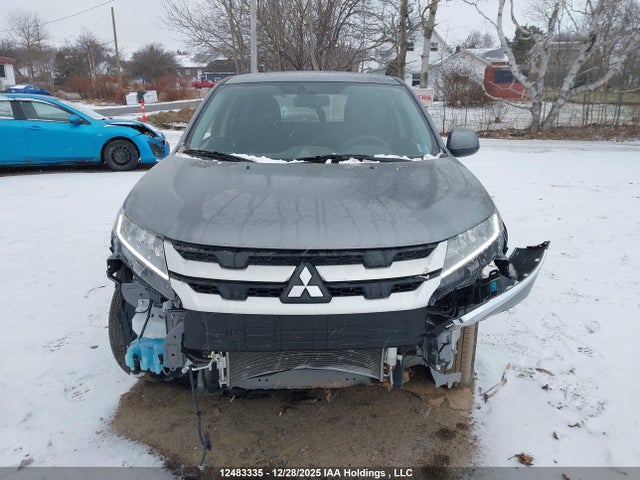 Mitsubishi RVR ES 2025 JA4AJUAU4SU604313 Image 13