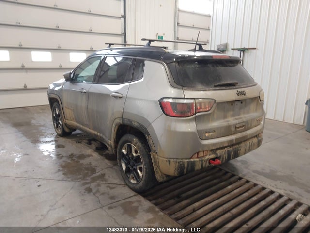 Jeep Compass Trailhawk 2018 3C4NJDDB0JT264913 Image 3