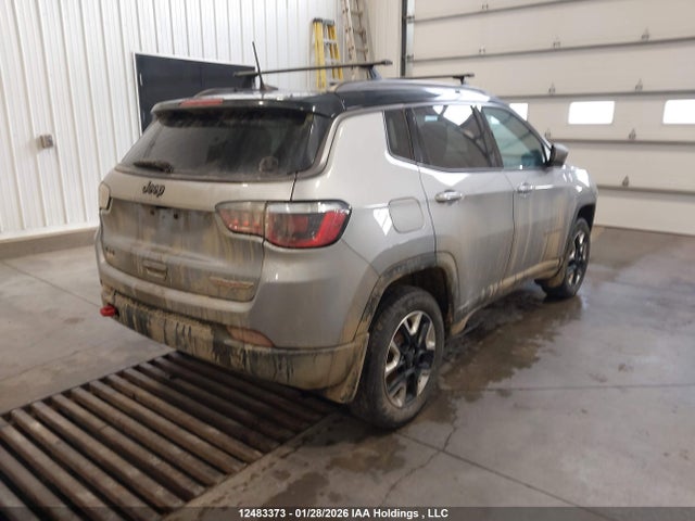 Jeep Compass Trailhawk 2018 3C4NJDDB0JT264913 Image 4