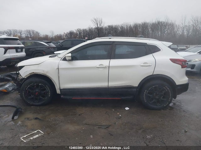 JN1BJ1CV8LW257804 Nissan Qashqai S/sv