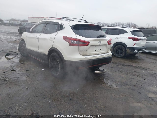JN1BJ1CV8LW257804 Nissan Qashqai S/sv