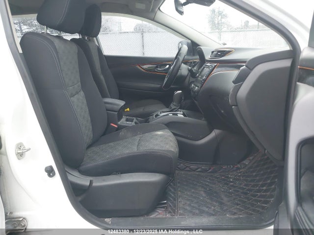 JN1BJ1CV8LW257804 Nissan Qashqai S/sv