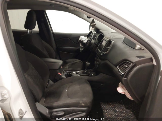 Продажа на аукционе авто 2020 Jeep Cherokee Latitude, vin: 1C4PJMCX7LD636486, номер лота: 12483427