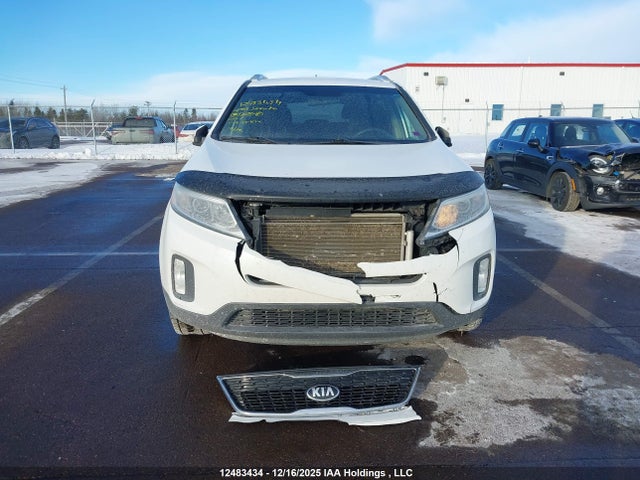 5XYKT3A68FG551512 KIA SORENTO LX