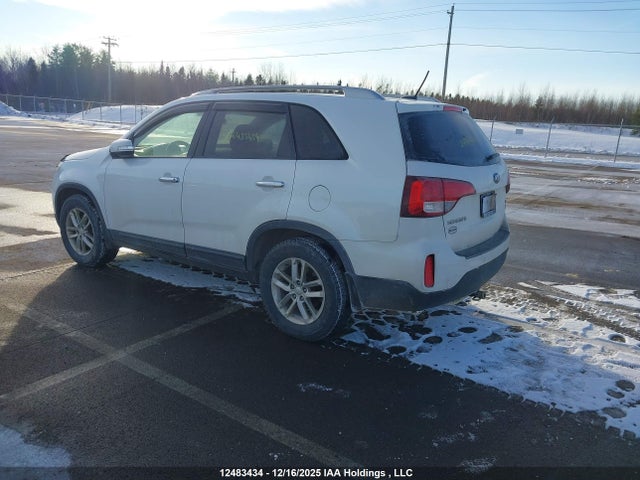 5XYKT3A68FG551512 KIA SORENTO LX