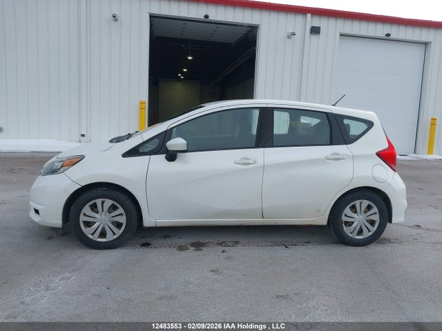 Продажа на аукционе авто 2017 Nissan Versa Note S/s Plus/sv/sl/sr, vin: 3N1CE2CP6HL354688, номер лота: 12483553