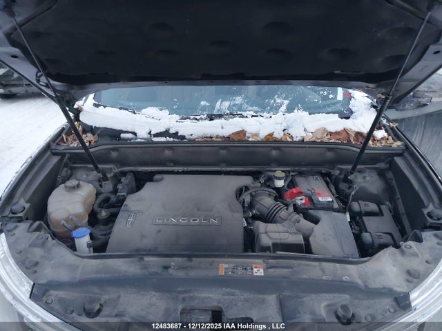 2LMTJ8LR1GBL33724 Lincoln MKX