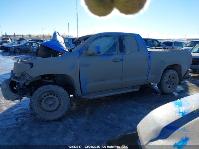 5TFUY5F13KX859262 Toyota Tundra Sr5 Plus 5.7l V8