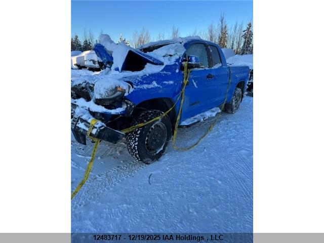 5TFUY5F13KX859262 Toyota Tundra Sr5 Plus 5.7l V8