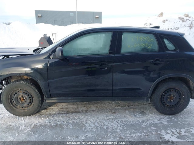 JA4AH3AU0KU602032 Mitsubishi Rvr Se/es
