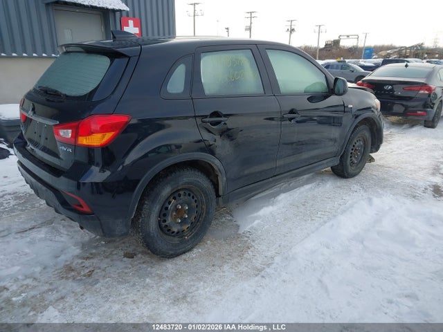 JA4AH3AU0KU602032 Mitsubishi Rvr Se/es