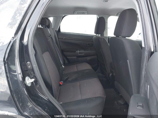 JA4AH3AU0KU602032 Mitsubishi Rvr Se/es