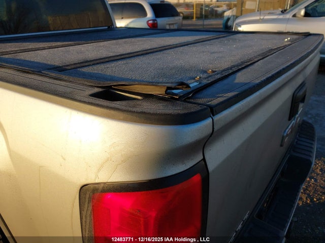 3GTU2UEC5EG439428 GMC Sierra K1500 Sle