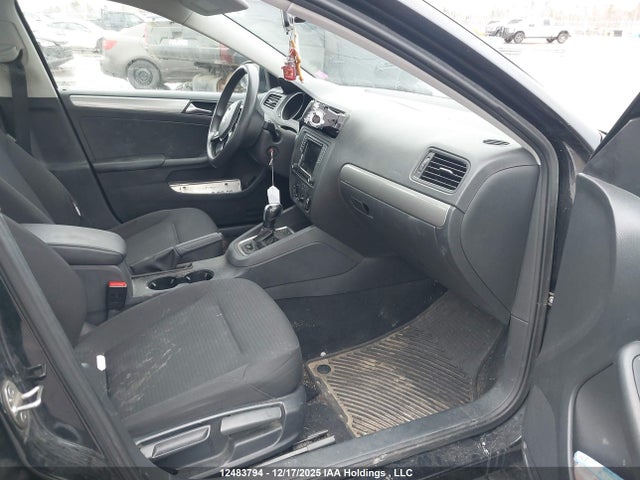 3VW267AJ4GM225386 Volkswagen JETTA S